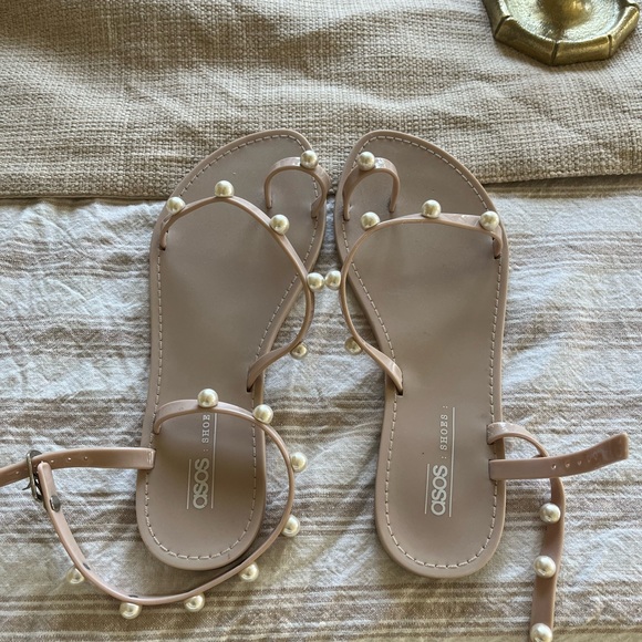 Pearl jelly like sandals - Picture 2 of 4
